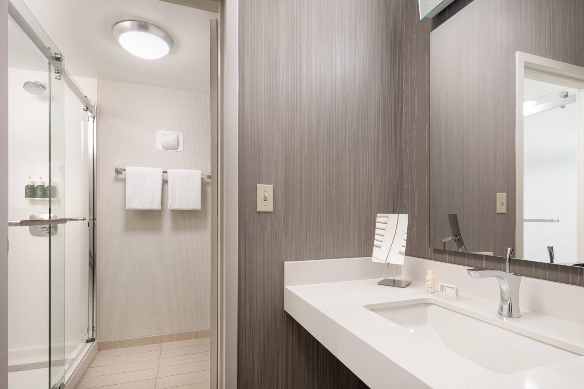 Hotel Courtyard By Marriott Boulder Esterno foto